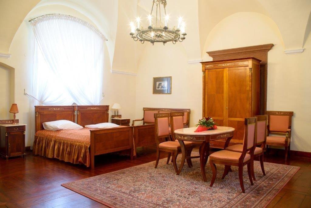 Zamek W Baranowie Sandomierskim Baranów Sandomierski Kültér fotó